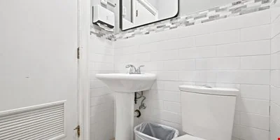913 Sewall Ave, Asbury Park, NJ 07712 — Sale in Asbury Park, NJ, photo 7 of 8