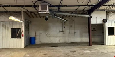 CLIMATE CONTROLLED WAREHOUSE IN LAWRENCEVILLE — Sale in Lawrenceville, GA, photo 4 of 8