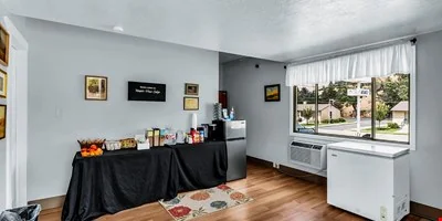 Temple View Lodge - Manti, UT — Sale in Manti, UT, photo 4 of 8
