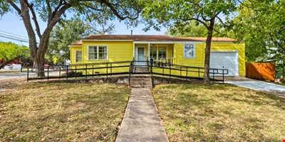 2710 Manor Rd, Austin, TX 78722 — Sale in Austin, TX, photo 7 of 8