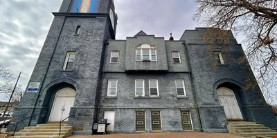 1001 Penn Ave N — Sale in Minneapolis, MN, photo 1 of 3