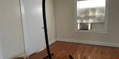 5 Unit LSU Apartment Building E Boyd Dr — Sale in Baton Rouge, LA, photo 7 of 8