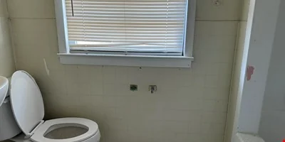 5 Unit LSU Apartment Building E Boyd Dr — Sale in Baton Rouge, LA, photo 8 of 8