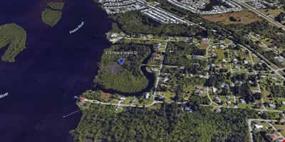 418 Peace Island Drive — Sale in Punta Gorda, FL, photo 4 of 5