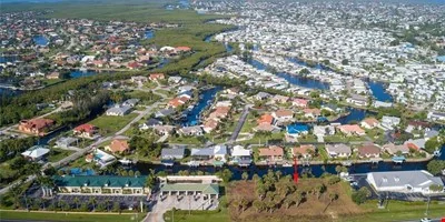 3657 Tamiami Trail — Sale in Punta Gorda, FL, photo 1 of 7