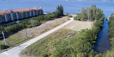 6131-6179 Landings Way — Sale in Punta Gorda, FL, photo 3 of 5
