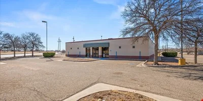 3620 I-27 | High-Visibility Medical Office Center — Sale in Lubbock, TX, photo 2 of 8