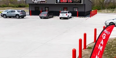 Big Ts - 2124 E Morton Ave, Jacksonville, IL — Sale in Jacksonville, IL, photo 1 of 8