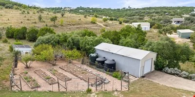 4607 R O Dr — Sale in Spicewood, TX, photo 6 of 8