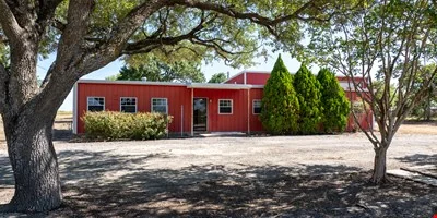 400 Windy Hill School Rd — Sale in Georgetown, TX, photo 2 of 8