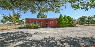 400 Windy Hill School Rd — Sale in Georgetown, TX, photo 3 of 8