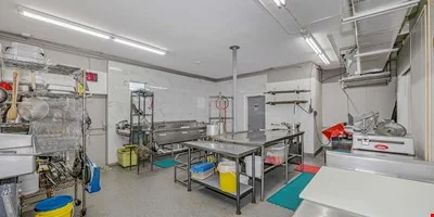 2,500SF Commercial Building in Safety Harbor — Sale in Safety Harbor, FL, photo 4 of 8
