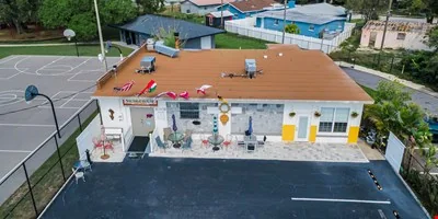 2,500SF Commercial Building in Safety Harbor — Sale in Safety Harbor, FL, photo 7 of 8