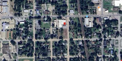 909 12th Street Orange, TX, 77630 — Sale in Orange, TX, photo 3 of 3