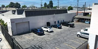 5725 S San Pedro St, Los Angeles, CA — Sale in Los Angeles, CA, photo 3 of 8