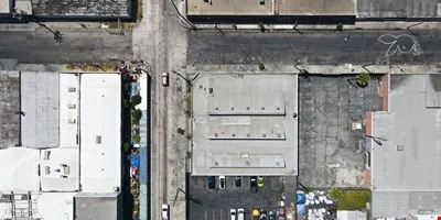 5725 S San Pedro St, Los Angeles, CA — Sale in Los Angeles, CA, photo 6 of 8