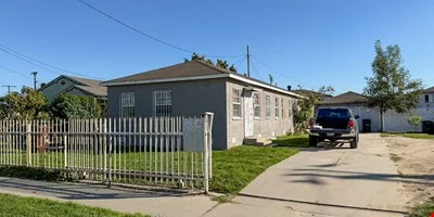 804 E Oaks St, Compton, CA — Sale in Compton, CA, photo 2 of 8