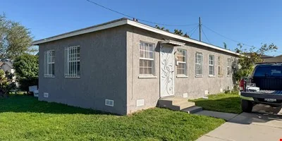 804 E Oaks St, Compton, CA — Sale in Compton, CA, photo 4 of 8