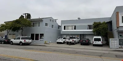 139-141 W Arbor Vitae St, Los Angeles, CA — Sale in Inglewood, CA, photo 2 of 4