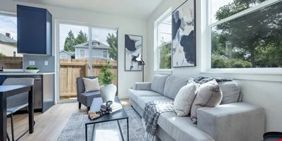 Church Apartments — Sale in Portland, OR, photo 6 of 8