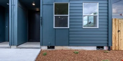 Church Apartments — Sale in Portland, OR, photo 5 of 8
