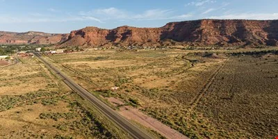 77.71 Acres of Mixed Use Development Opportunity — Sale in Kanab, UT, photo 2 of 8