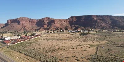 77.71 Acres of Mixed Use Development Opportunity — Sale in Kanab, UT, photo 4 of 8
