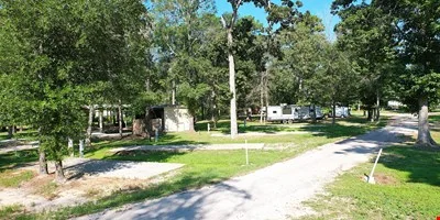 East 2 West RV Park — Sale in Willis, TX, photo 5 of 8