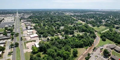 6200 E Reno — Sale in Midwest City, OK, photo 3 of 6