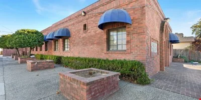 646 El Camino Ave — Sale in Sacramento, CA, photo 1 of 8