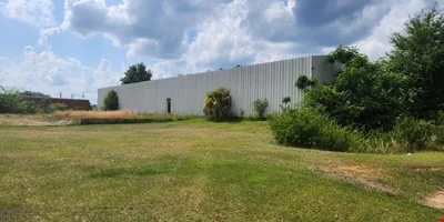 1001 West Broad Ave. — Sale in Albany, GA, photo 1 of 6