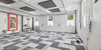 Class B office Space for Lease in Amesbury, MA — Lease in Amesbury, MA, photo 1 of 8