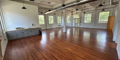 The Gracie Building — Lease in Statesville, NC, photo 3 of 8