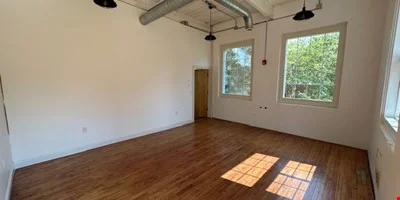 The Gracie Building — Lease in Statesville, NC, photo 4 of 8