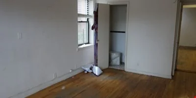 810 SF Office Space — Lease in Queens, NY, photo 2 of 4