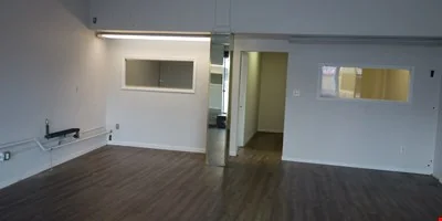 Retail/Office Space — Lease in Queens, NY, photo 1 of 5