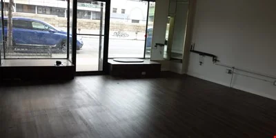 Retail/Office Space — Lease in Queens, NY, photo 2 of 5