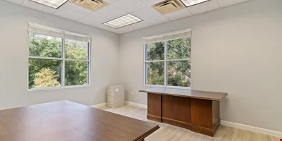 230 N Westmonte Dr, Altamonte Springs, FL 32714 — Lease in Altamonte Springs, FL, photo 1 of 7