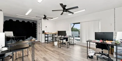 1,645 SF Office Suite for Lease in East Tampa, FL — Lease in Tampa, FL, photo 5 of 8