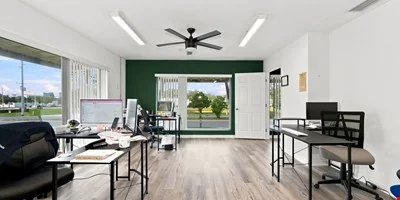 1,645 SF Office Suite for Lease in East Tampa, FL — Lease in Tampa, FL, photo 6 of 8