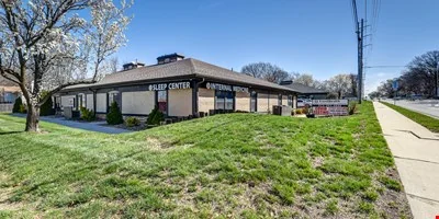 Highland Acres Office Building — Lease in Overland Park, KS, photo 5 of 8