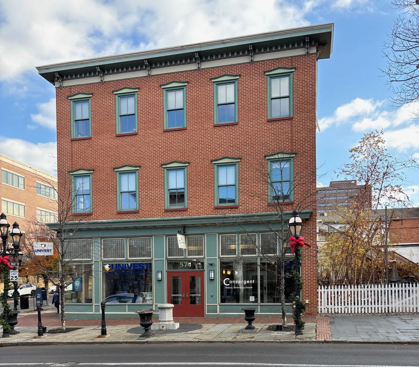 Office in Bethlehem, PA — Sale in Bethlehem, PA, photo 1 of 4