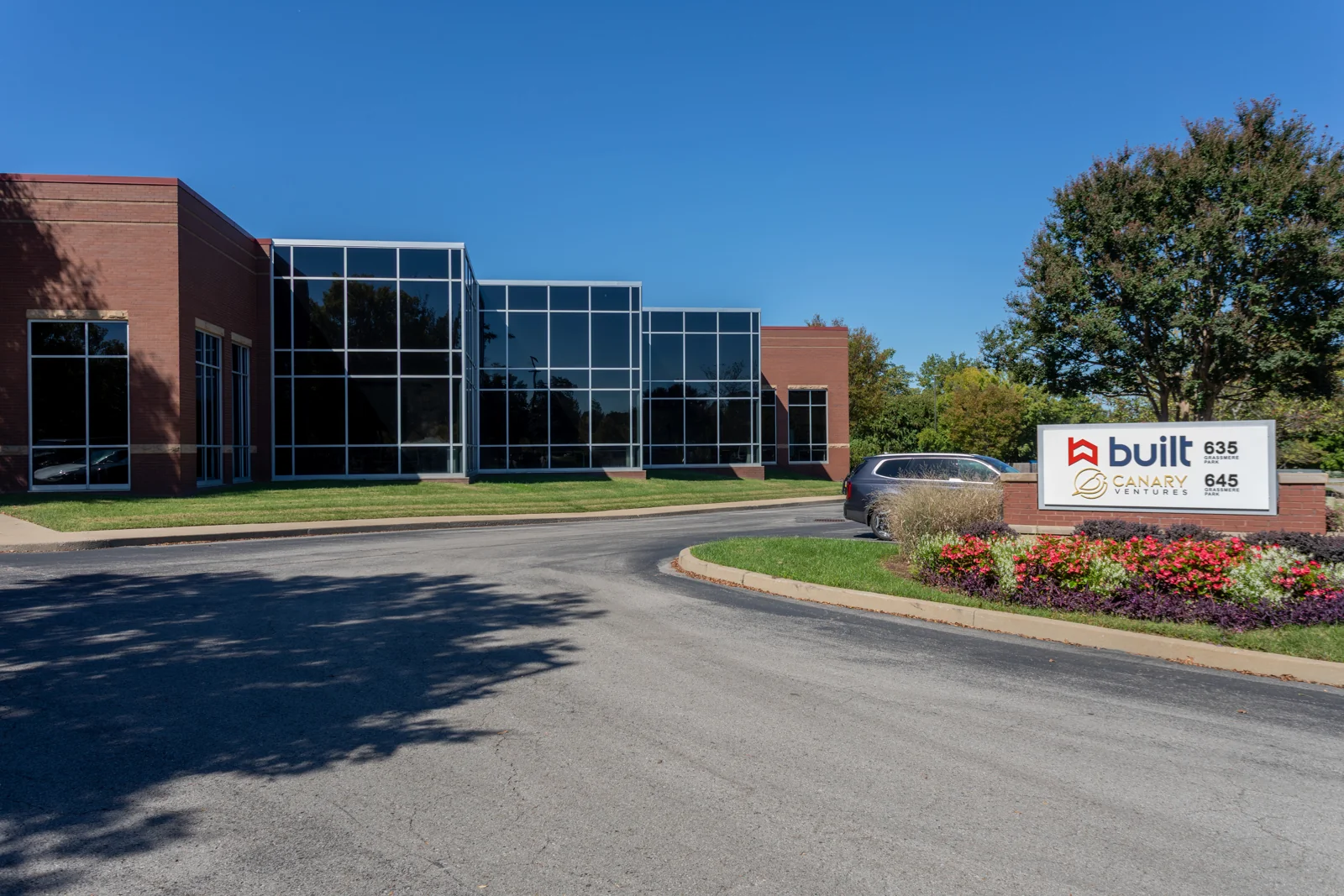 Office in Nashville, TN — Sale in Nashville, TN, photo 1 of 8