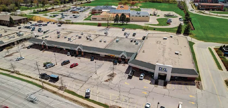 Bluemound Centre — Lease in Brookfield, WI, photo 2 of 8