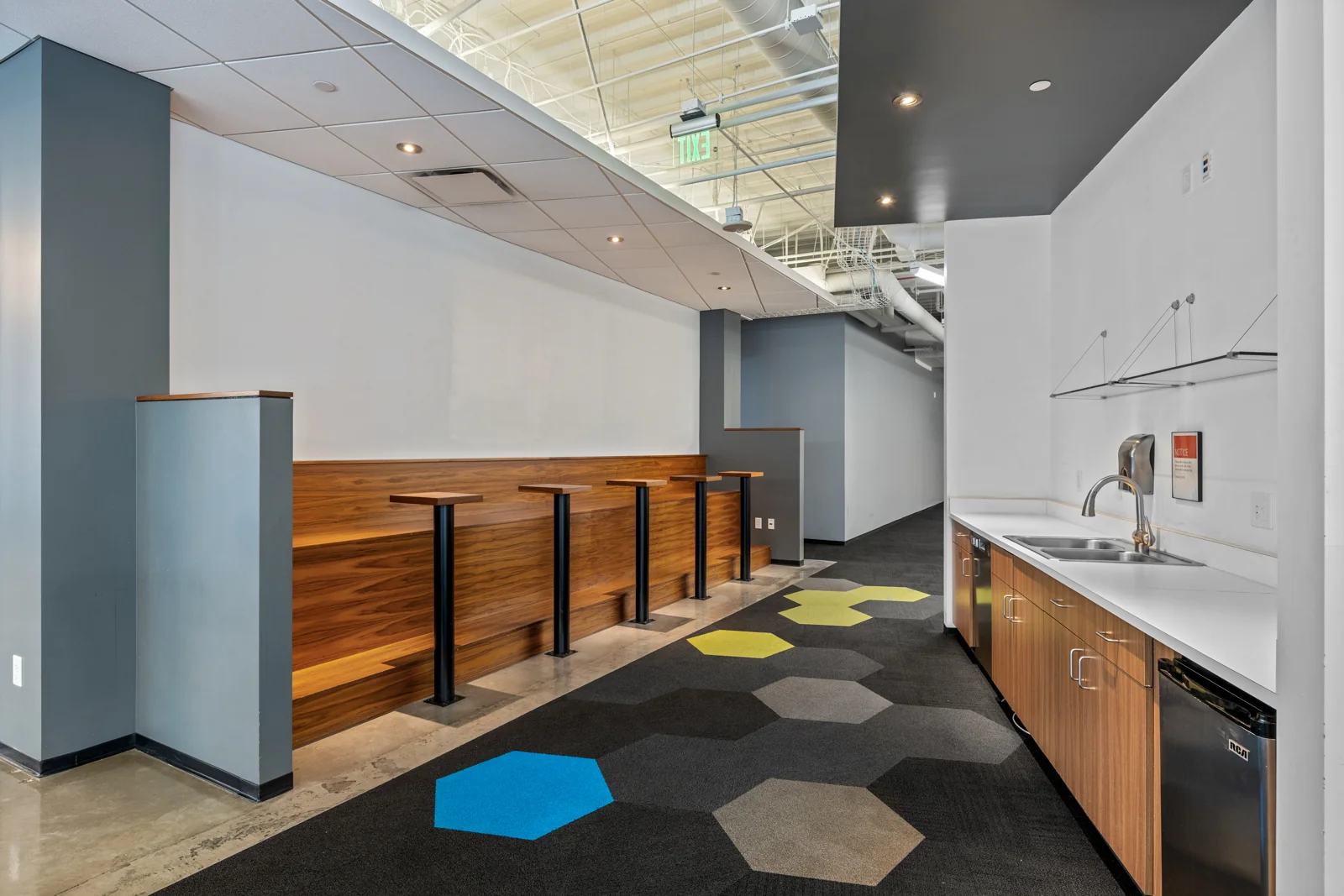 Office in Denver, CO — Sale in Denver, CO, photo 7 of 8