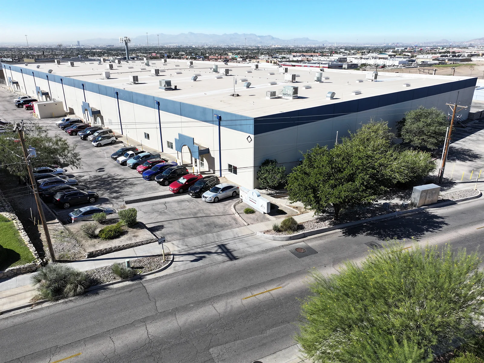 East El Paso Industrial — Sale in El Paso, TX, photo 2 of 4