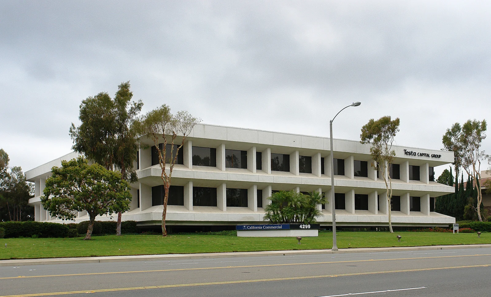 Office in Newport Beach, CA — Lease in Newport Beach, CA, photo 1 of 4
