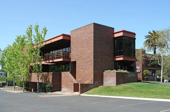 Office in Newport Beach, CA — Lease in Newport Beach, CA, photo 4 of 4