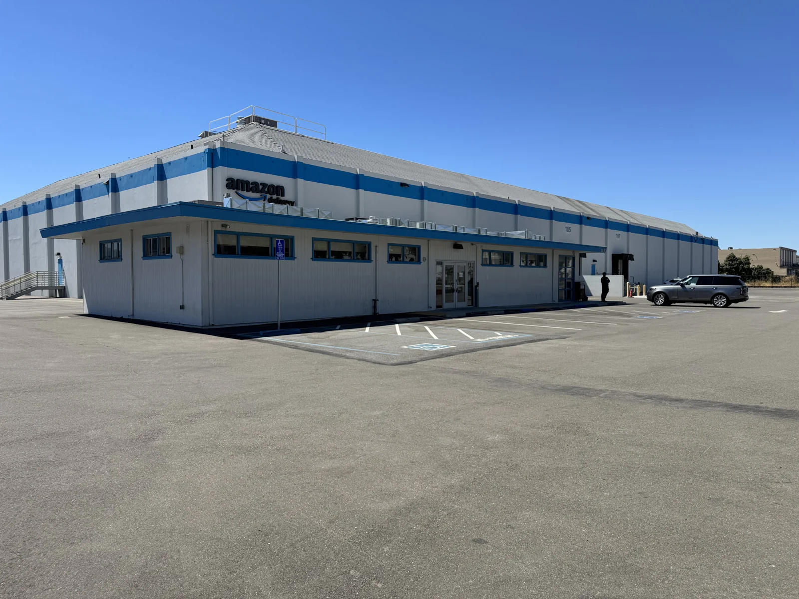 Industrial in San Jose, CA — Lease in San Jose, CA, photo 3 of 7