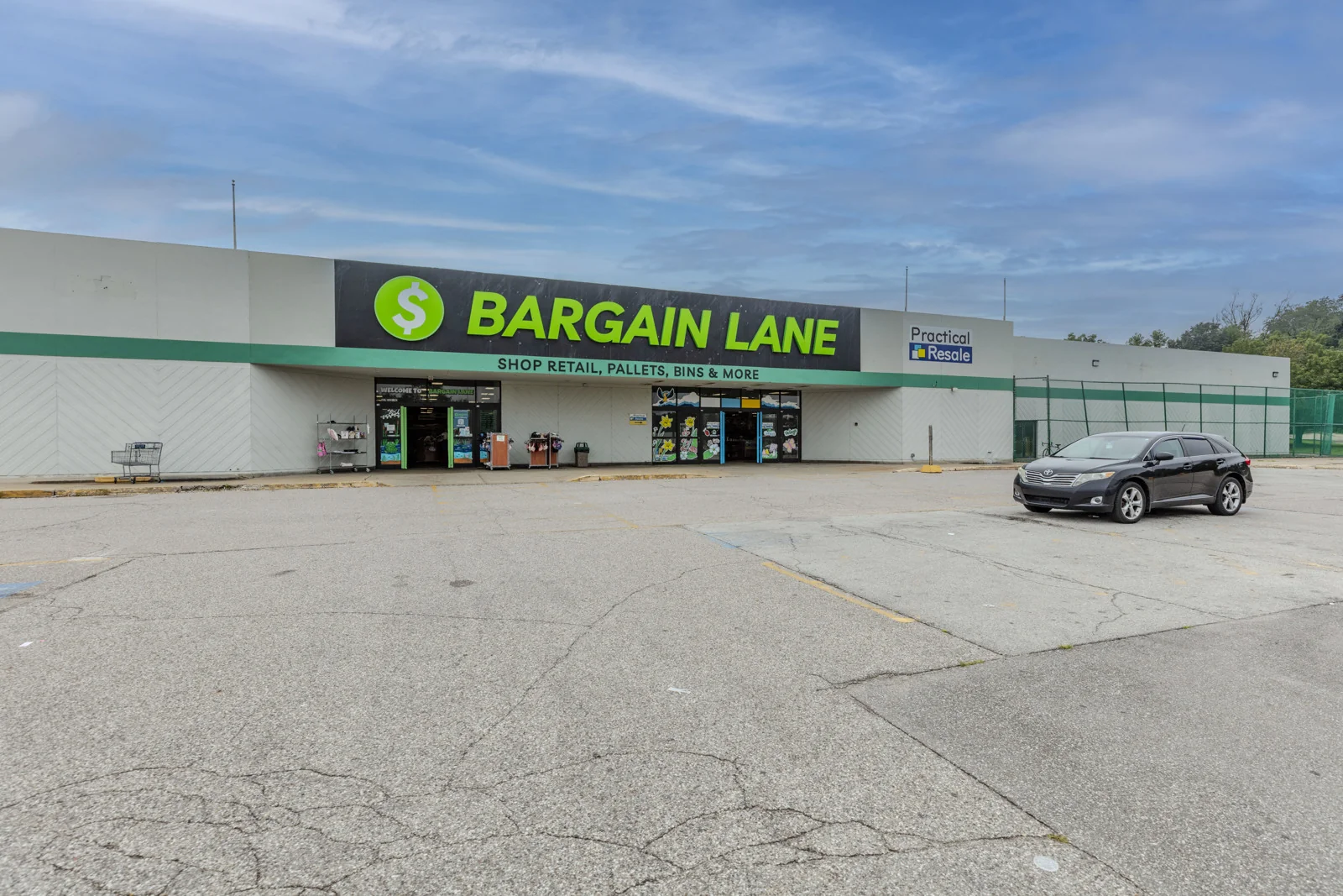 Retail in South Bend, IN — Sale in South Bend, IN, photo 1 of 4